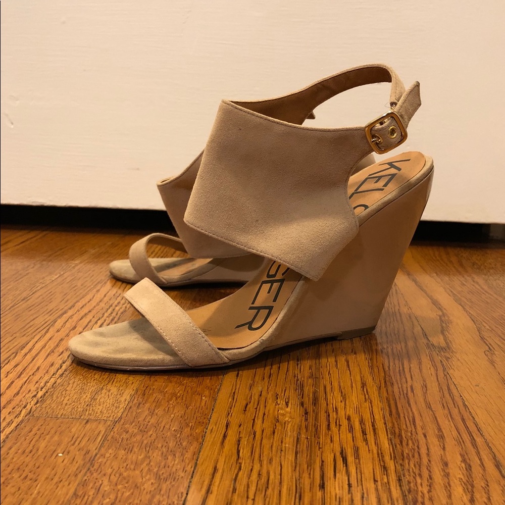 Kelsi Dagger Nude Wedge
